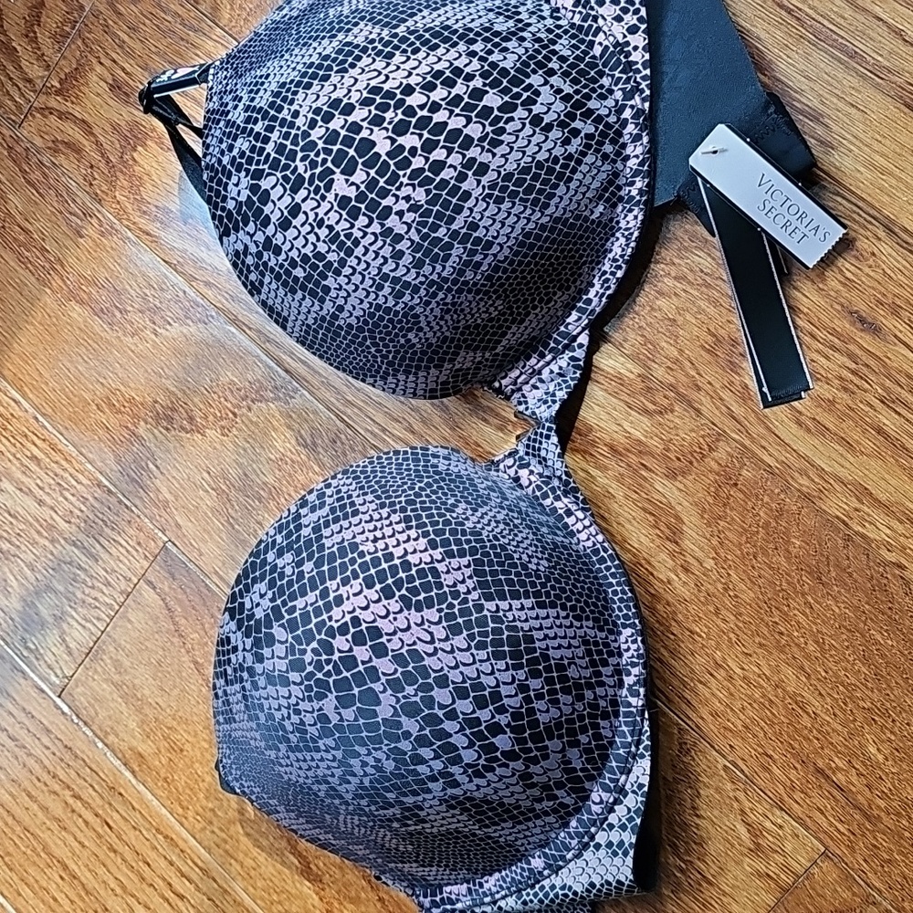 NWT Victorias Secret silver Copper Black Push Up padded bra 34D